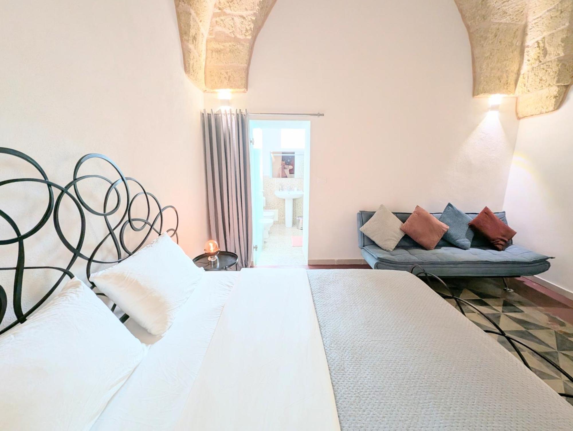 Bed and Breakfast The Art Of Leo Lucugnano Exterior foto