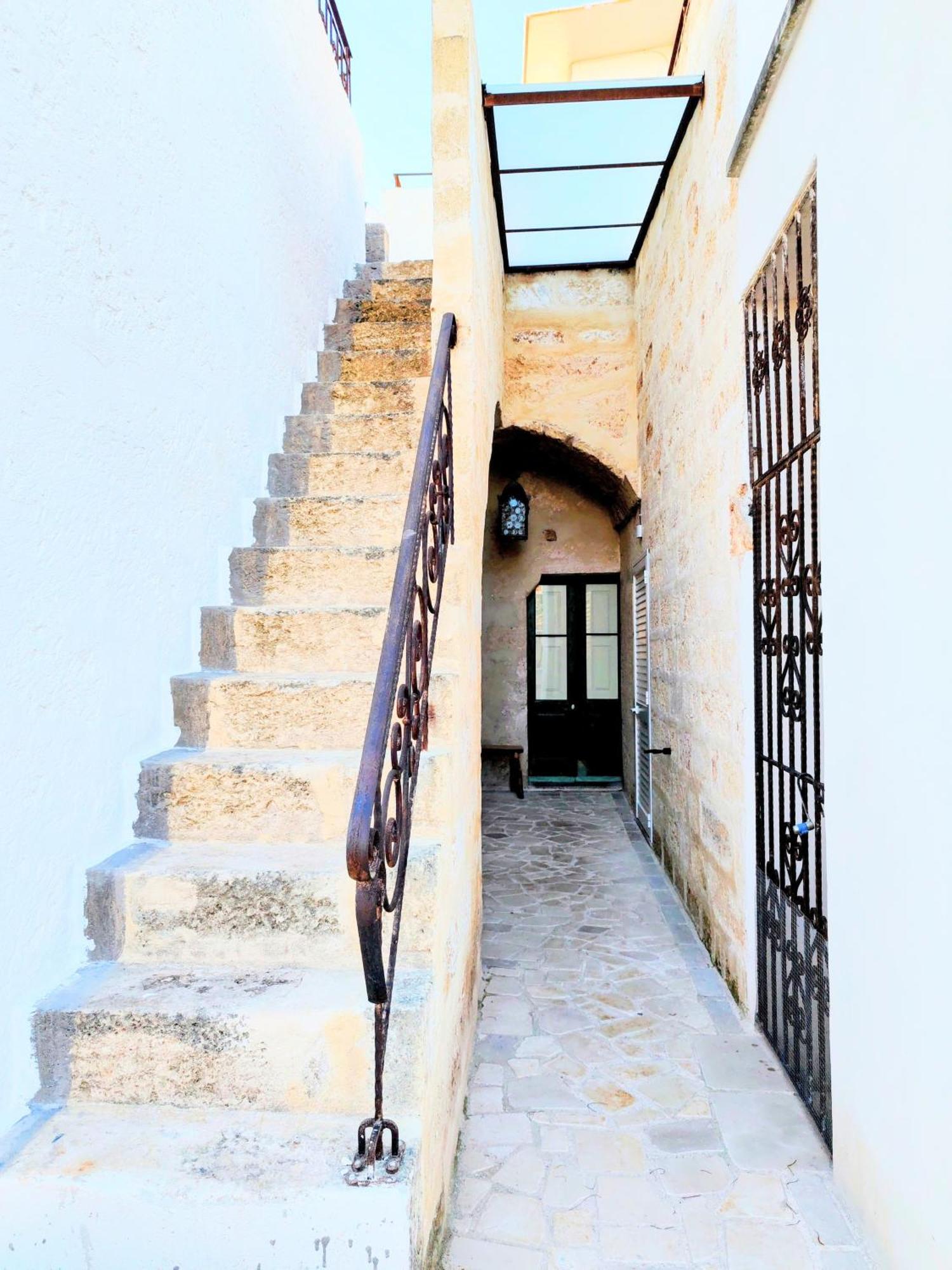Bed and Breakfast The Art Of Leo Lucugnano Exterior foto